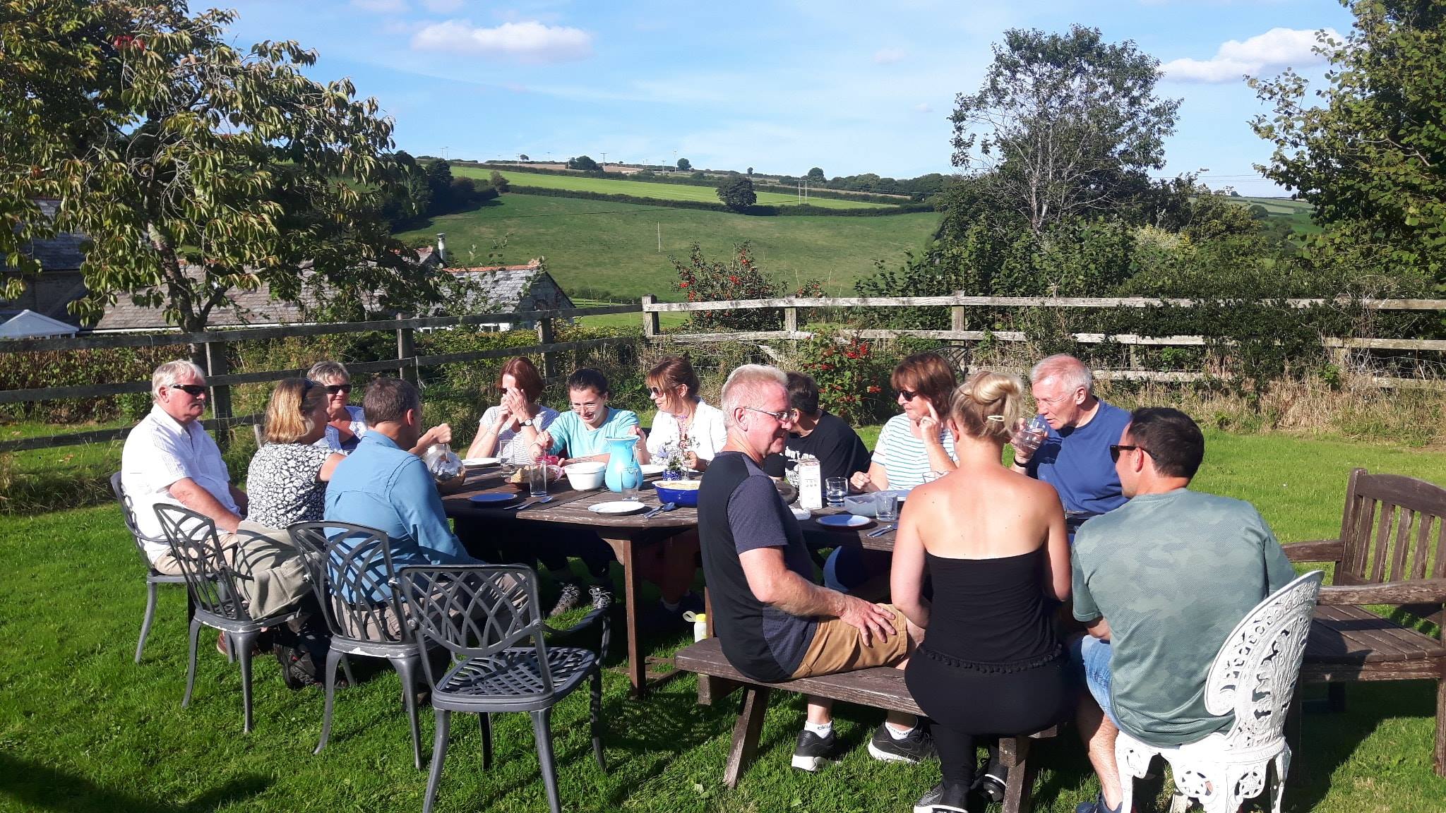 foraging walks near Looe in Cornwall with Emma Gunn